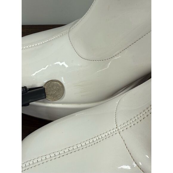 Dream Pairs Elegant White Heeled Boots - Picture 10 of 11